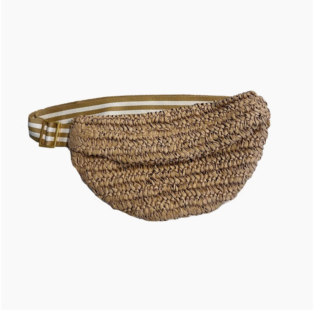 SLING BAG BY LU & ELLE AN EXCLUSIVE BY BEACHLY HANDS FREE CROSSBODY BNIB